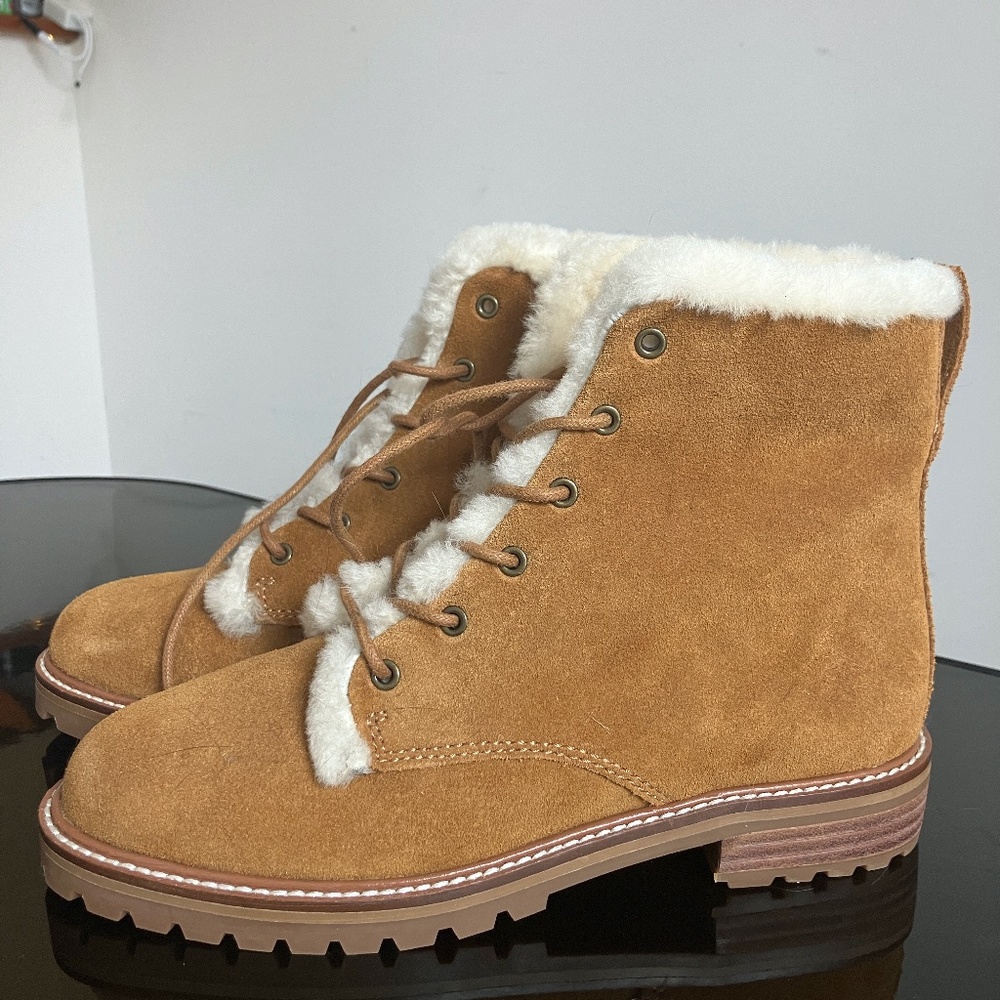 Madewell Clair Lace-Up Boot in Shearling Size 6